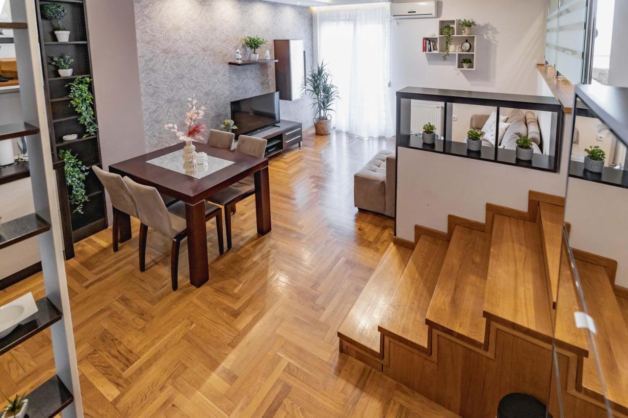 Apartment Simpatico โนวีซาด ภายนอก รูปภาพ