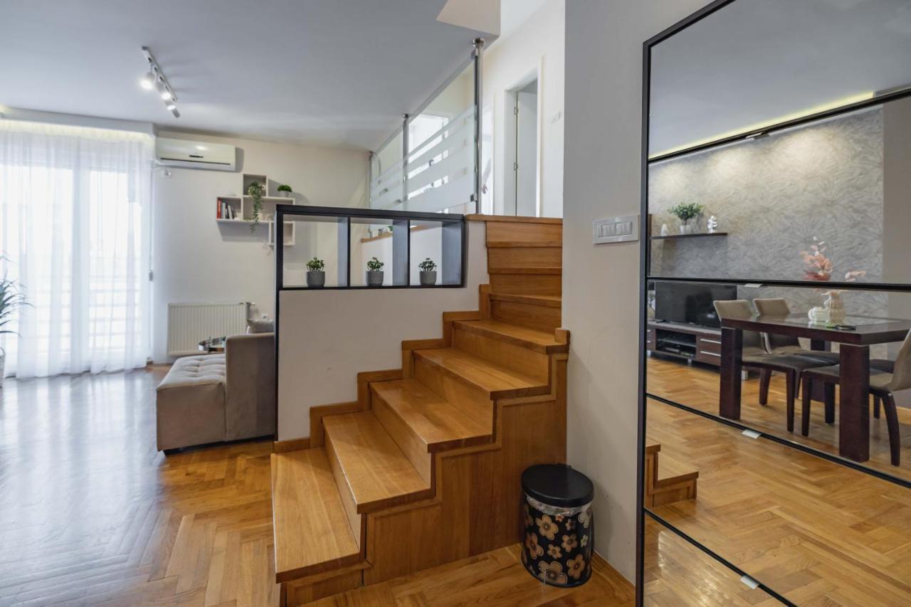 Apartment Simpatico โนวีซาด ภายนอก รูปภาพ