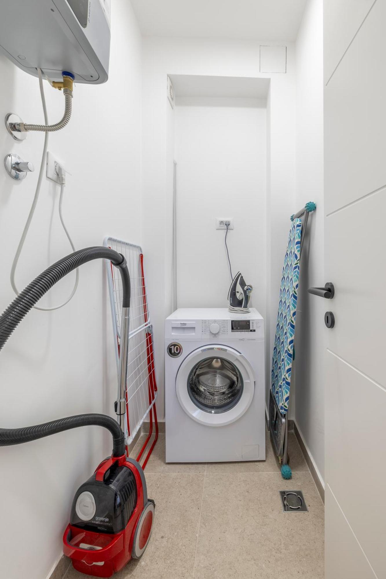 Apartment Simpatico โนวีซาด ภายนอก รูปภาพ