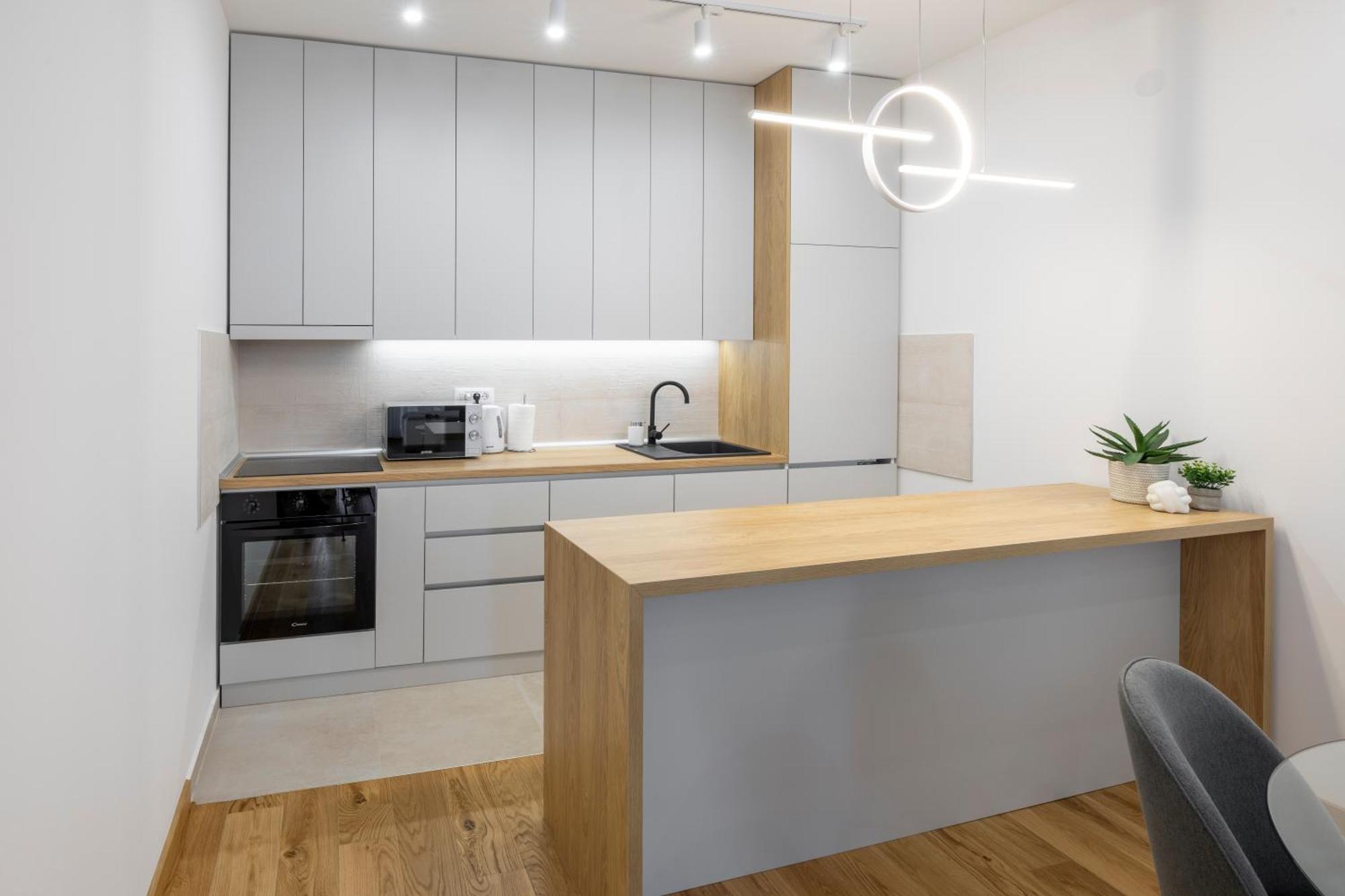 Apartment Simpatico โนวีซาด ภายนอก รูปภาพ